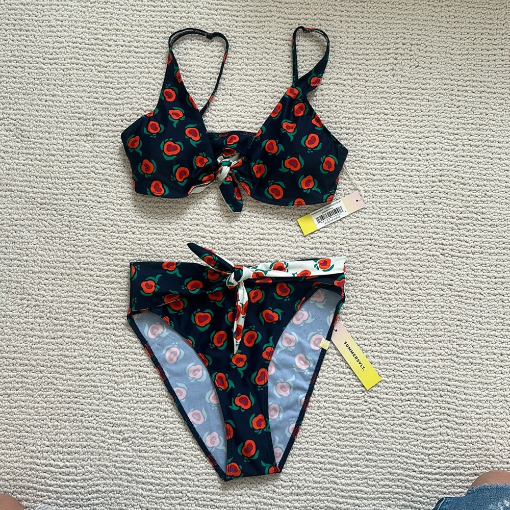 Summersalt Mid Rise Bikini Poppies in Deep Sea Size 2